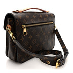 Monogram Pochette Metis