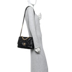 Lambskin Quilted Medium Chanel 19 Flap Black