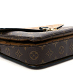 Reverse Monogram Pochette Metis