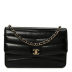 Lambskin Chevron Quilted Wallet On Chain WOC Black