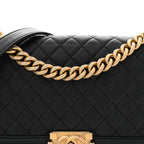 Caviar Quilted Medium Boy Flap Black