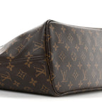 Monogram World Tour Neverfull MM
