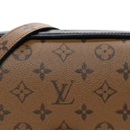 Reverse Monogram Pochette Metis