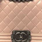 Lambskin Quilted Medium Boy Flap Light Pink