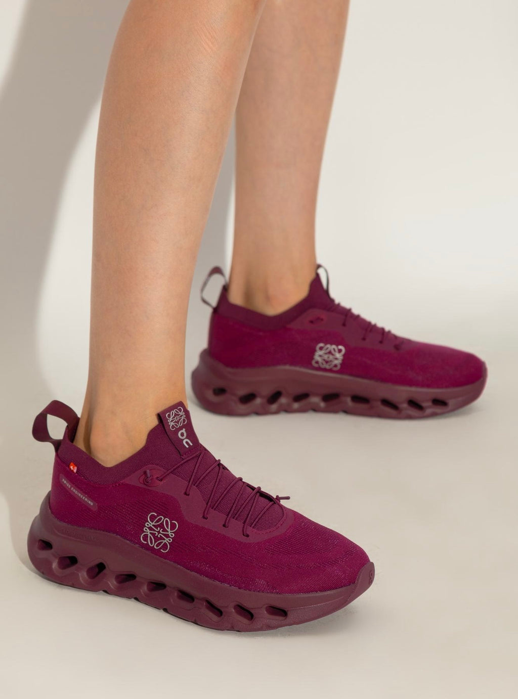 On Running Cloudtilt LOEWE Cherry